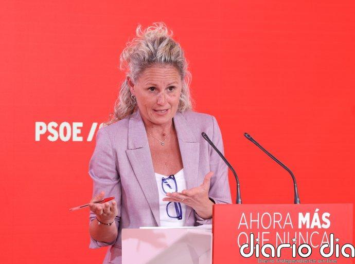 El PSOE apoya a Zapatero, defiende la presunción de inocencia y señala a la derecha: "El que pueda hacer que haga"