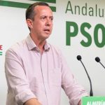 El PSOE de Almería acusa al PP de usar la rebaja del IRPF agrario para "generar confrontación política"