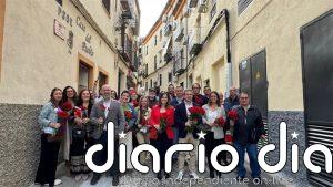 El PSOE de Jaén cierra la campaña con un acto centrado en la sanidad y los servicios públicos y un reparto de flores