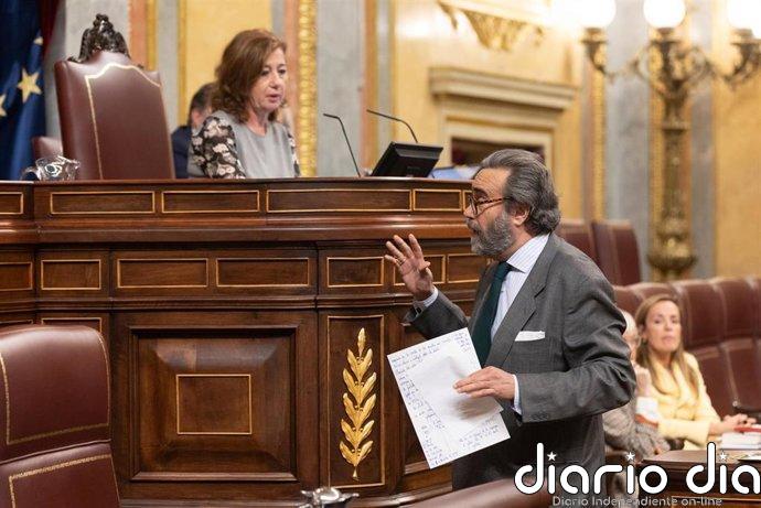 El PSOE propone reformar el Reglamento del Congreso para poder suspender y multar a diputados expulsados