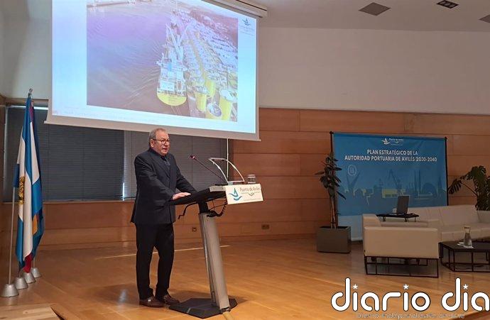El Puerto de Avilés tiene "capacidad económica para adquirir el suelo baterías a precios de mercado"