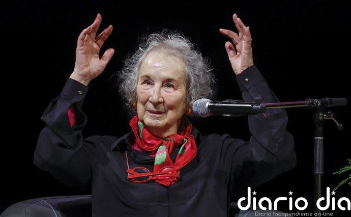 El Rey entregará el próximo miércoles en Canadá el Premio Joan Margarit de Poesía a Margaret Atwood
