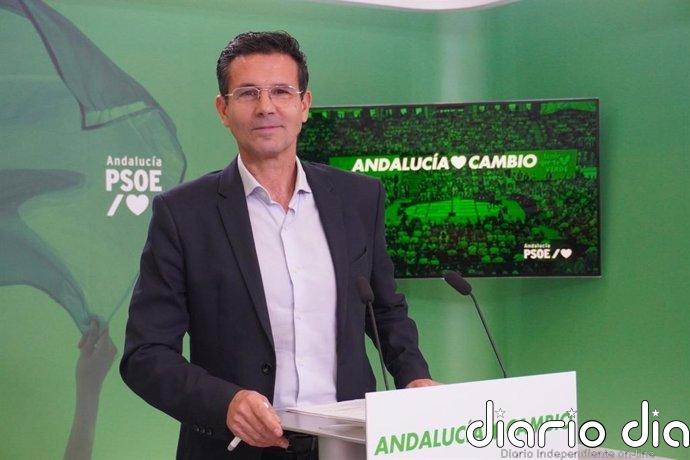 El socialista Paco Cuenca dejará el acta de concejal para centrarse en su labor como diputado en el Parlamento andaluz