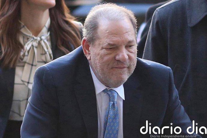 El tercer juicio contra el exproductor Harvey Weinstein es declarado nulo