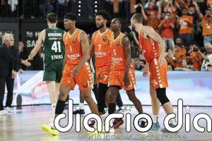 El Valencia Basket salva el primer 'match ball' en el OAKA
