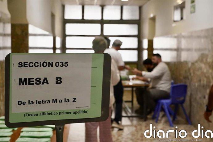 Elecciones andaluzas 2026:PP logra 8 escaños en Sevilla por 5 del PSOE, 2 de Vox, 2 de Adelante y 1 Por Andalucía al 50%