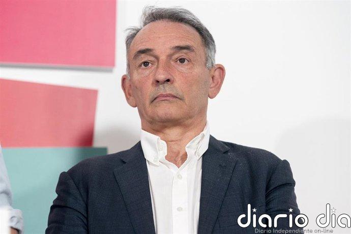 Enrique Santiago (Sumar) afirma que el Gobierno goza de "estabilidad parlamentaria" pese a las advertencias del PNV