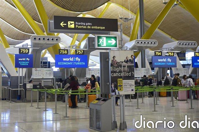 España recibió 32,4 millones de pasajeros hasta abril, un 5,1% más destacando la diversificación de mercados