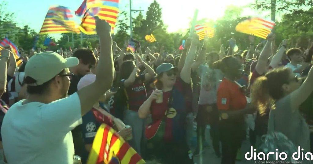 Euforia en Barcelona tras la conquista de la cuarta Champions Femenina tras ganar 4-0 al Olympique de Lyon
