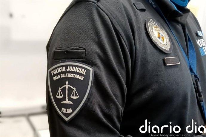 Evitan la okupación de una vivienda de Palma por parte de varios adultos y siete menores
