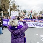 Feministas exigen a Igualdad retirar la guía de lenguaje inclusivo para la Administración por "diluir la categoría sexo"