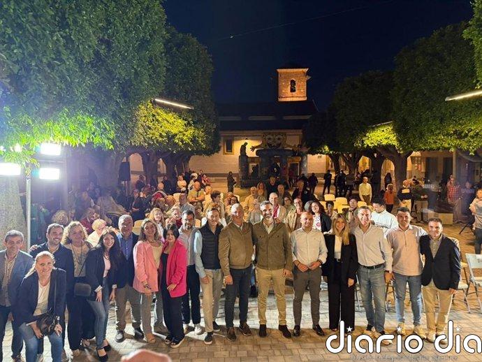 Fernández-Pacheco defiende en Huércal de Almería que el PP es "la única opción que piensa realmente en Andalucía"
