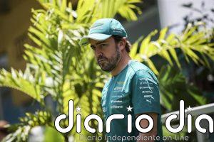 Fernando Alonso: "Nosotros no tenemos la fortuna de hacer test privados con Pirelli como Ferrari"