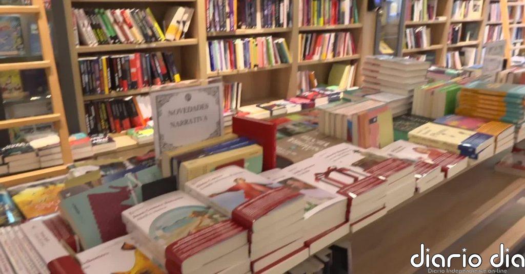 Final feliz para la librería más antigua de España: "Lo hemos conseguido, no cerramos"