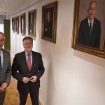 Francisco Vázquez realiza una visita institucional a la Diputación y el Ayuntamiento de Segovia