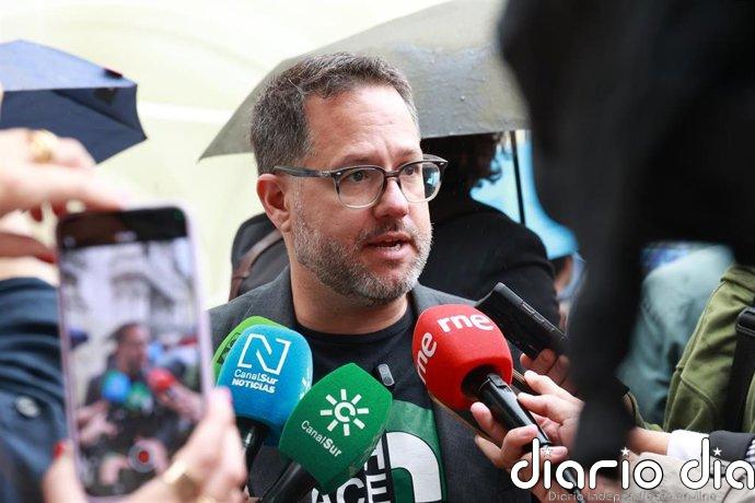 García (Adelante) señala que "perseguir el narcotráfico no debería costar vida" tras la muerte de dos agentes en Huelva