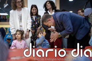 García-Page inaugura la Escuela Infantil 'Primeros Pasos' de Mira (Cuenca) con capacidad para 20 plazas