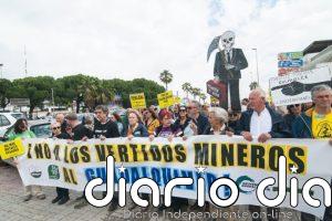 Greenpeace moviliza este sábado a miles de personas contra los proyectos de vertidos mineros en Andalucía