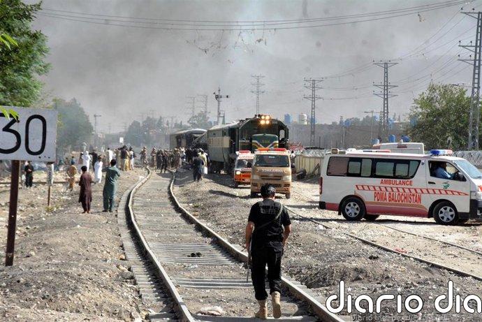 Guterres condena el mortal ataque del domingo contra un tren en Pakistán y subraya que "el terrorismo es inaceptable"
