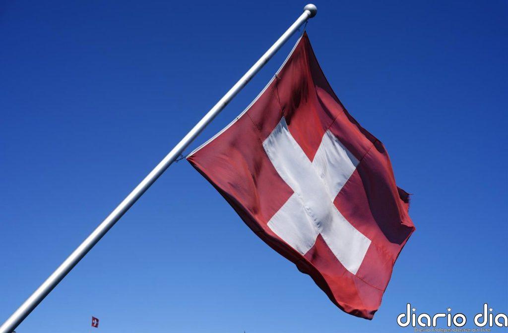 Heridas tres personas en un ataque con arma blanca en una estación de tren cerca de Zúrich (Suiza)