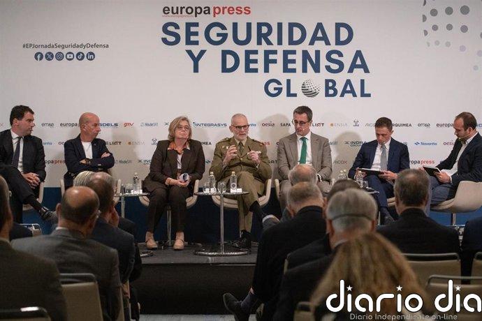Hisdesat destaca los programas europeos como "aceleradores de capacidades" y Arquimea pide inversión española
