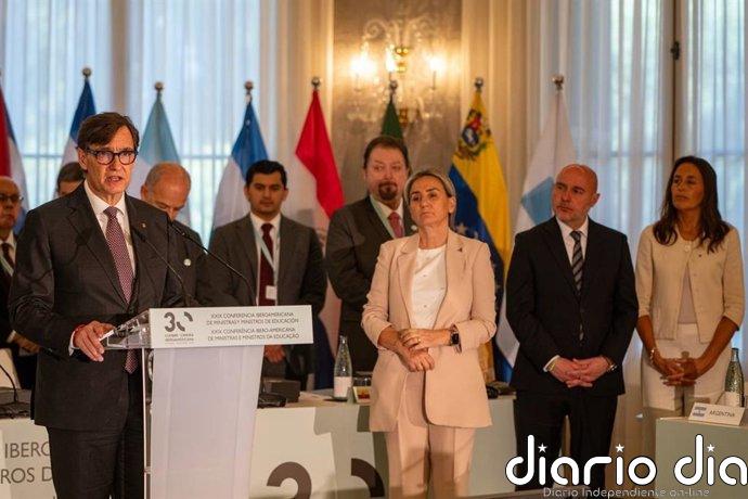Illa aboga por regular la IA para que "no menoscabe la capacidad y el criterio de los alumnos"