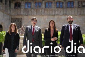 Illa tiende la mano en educación y Niubó llama a "reconducir la situación" con sindicatos