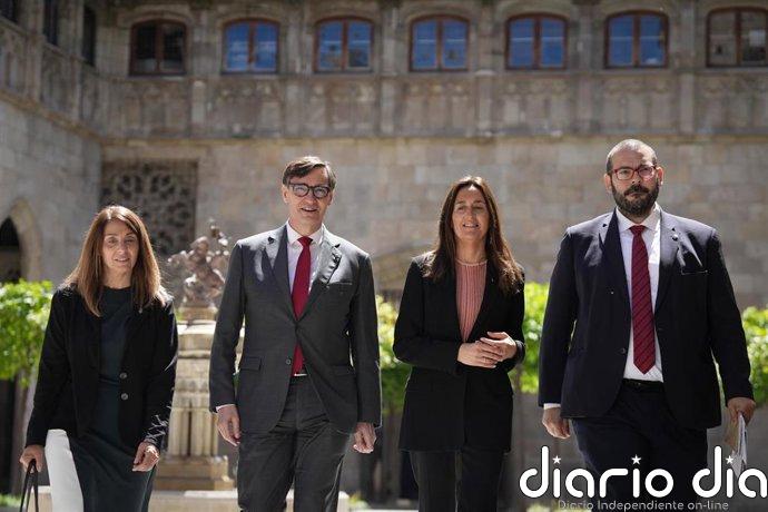 Illa tiende la mano en educación y Niubó llama a "reconducir la situación" con sindicatos