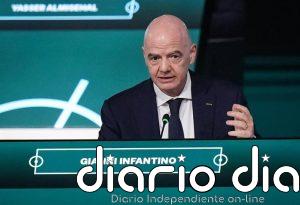 Infantino: "En EEUU no se puede ir a ver un partido universitario por menos de 300 dólares"