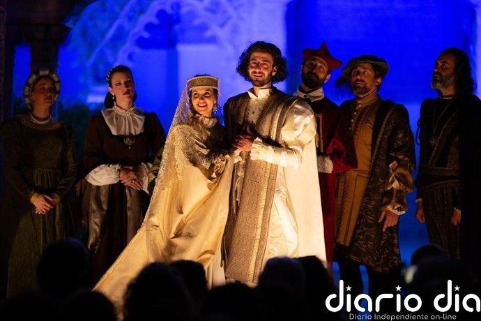 Inician visitas nocturnas teatralizadas en Real Alcázar de Sevilla inspiradas en boda de Carlos V e Isabel de Portugal