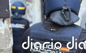 Intervenidas tres toneladas de plantas de marihuana a una red en Almería con diez detenidos y tres armas de fuego