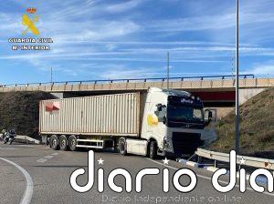 Investigan a un conductor profesional por circular drogado y sufrir varios siniestros en Teruel
