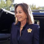 Isabel Preysler explica cómo está su hija Ana Boyer tras dar a luz a Mía: "Fenomenal"
