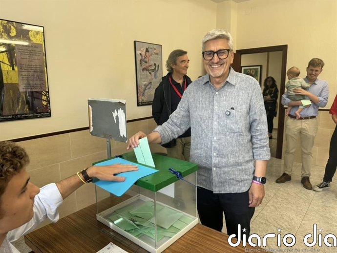 Josele Aguilar (PSOE) destaca una jornada "ilusionante" en la que espera tener la confianza de los malagueños