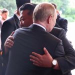 Kim envía a Putin sus "más sinceras felicitaciones" con motivo del Día de la Victoria