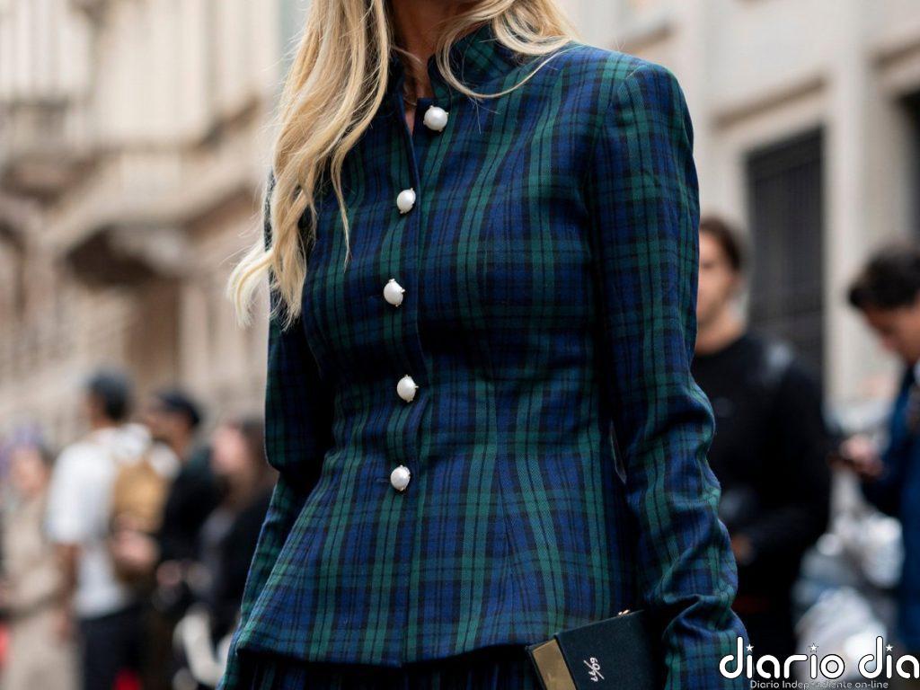 La chaqueta napoleónica vuelve a conquistar la moda en 2026