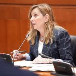 La directora general de Innovación y Promoción Alimentaria, Amparo Cuéllar, expone en las Cortes los planes de su área