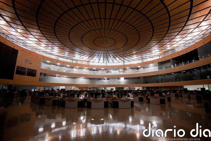 La izquierda pide mejores recursos para el teléfono 112 de la Comunidad tras registrar incidencias