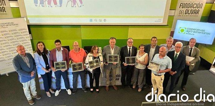 La Junta aplaude el compromiso del cooperativismo de la provincia de Jaén en la modernización del sector agroalimentario