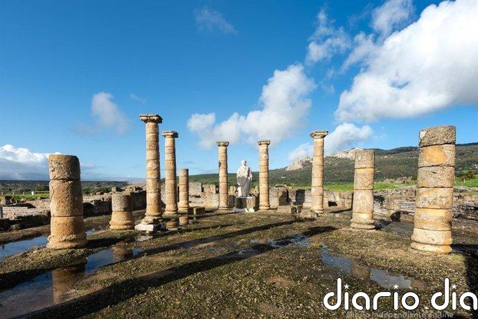 La Junta y Casa de Velázquez impulsarán la investigación y difusión de Baelo Claudia en Tarifa (Cádiz)