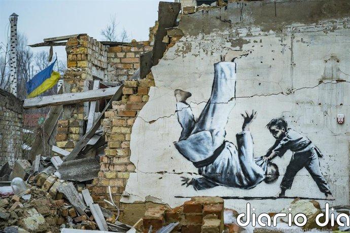 La obra 'Niña con globo', de Banksy, vendida por 17,9 millones de dólares en Nueva York
