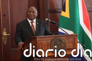 La oposición sudafricana pide una nueva moción de censura contra Ramaphosa por un caso de robo de divisas en 2020
