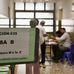 La participación sube más de ocho puntos hasta el 64,83%, el segundo mejor dato en unas elecciones en solitario