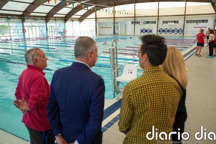 La piscina cubierta del Centro Deportivo Alcosa de Sevilla recibe un millón de euros para una nueva climatización