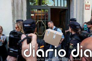 La Policía accedió a una caja fuerte en el despacho de Zapatero durante el registro a su secretaria personal