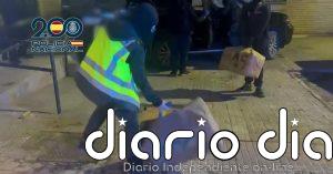 La policía incauta 40 fardos de hachís con un peso de 1.600 kilos en Cádiz