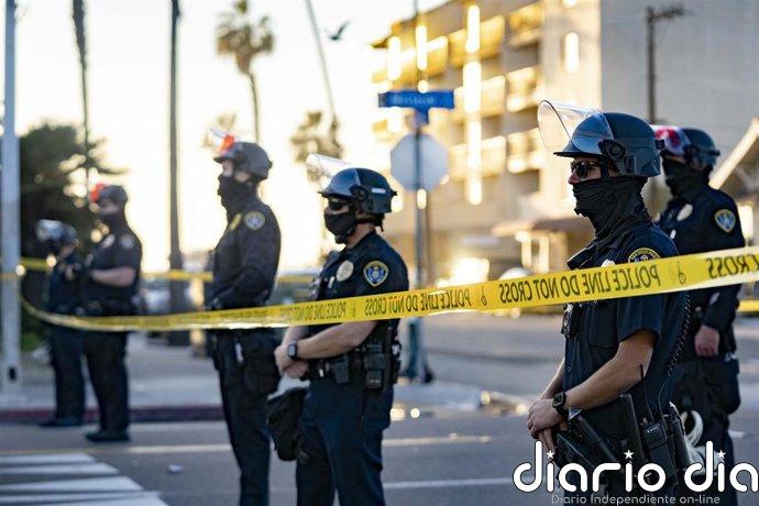 La Policía informa de un tiroteo en una mezquita de San Diego (EEUU)