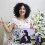 La Premio Nobel de la Paz iraní Narges Mohammadi ingresada en un hospital por su "catastrófico" estado de salud