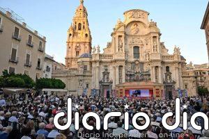 La primera jornada del Tour del Talento arranca con éxito de asistentes en el concierto de la Carroza del Teatro Real