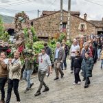 La talla de San Pedro vuelve a Carmona tras permanecer desde la Guerra Civil en la Colegiata de Santillana